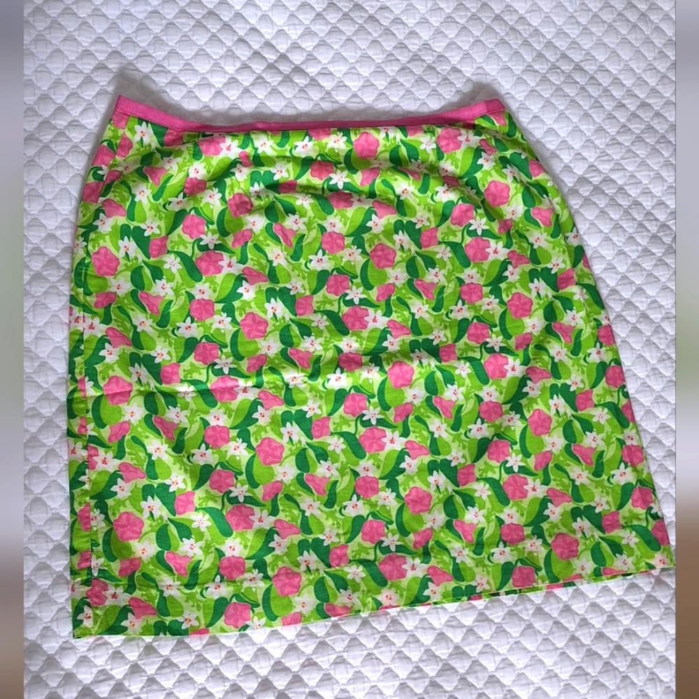Vintage Lilly Pulitzer slim skirt size 6 gecko print